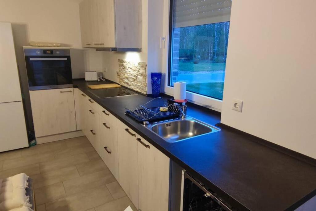 Neubau, Moderne Haushaelfte In Hamburg Apartment Екстериор снимка