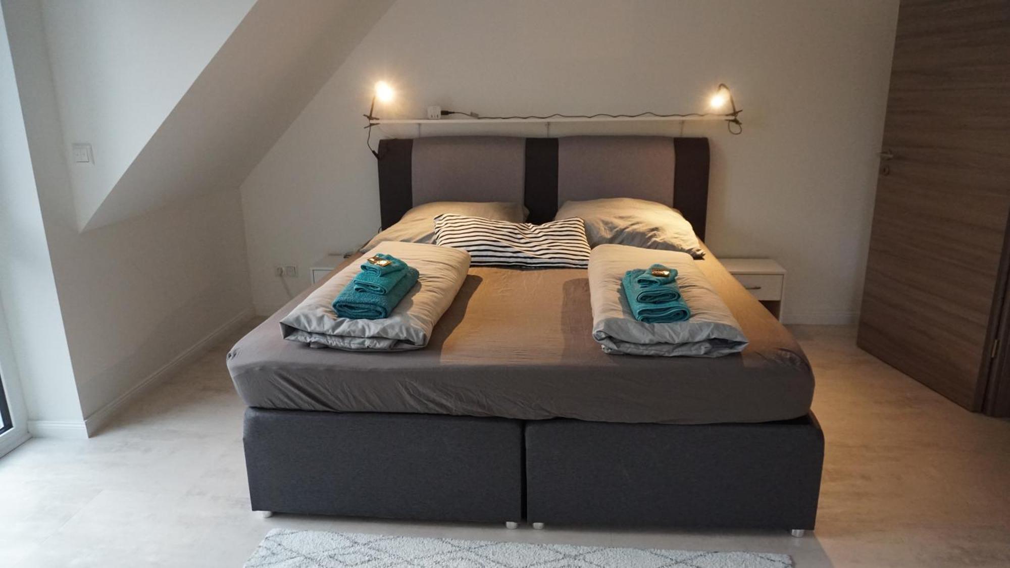 Neubau, Moderne Haushaelfte In Hamburg Apartment Екстериор снимка